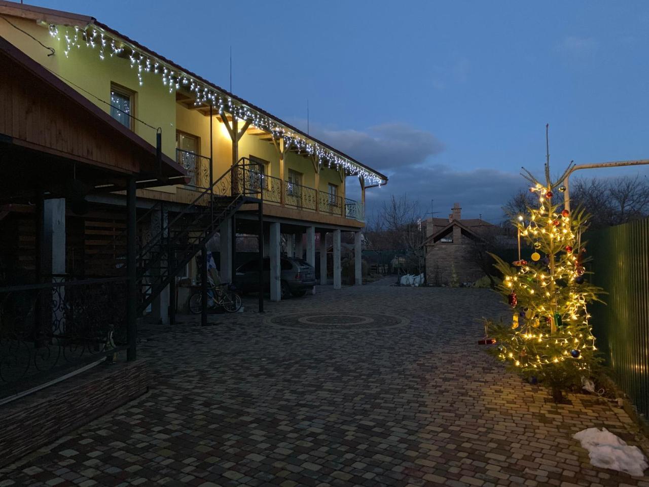 Міні Готель Вілла Вікторія Berehove  Exterior photo